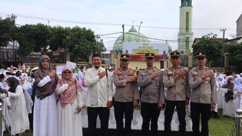 Dalam Rangka Menyambut Bulan Suci Ramadhan 1446 H. Polres Lubuk Linggau. Melepas Pawai Pelajar Yayasan Nida,ul Jannah