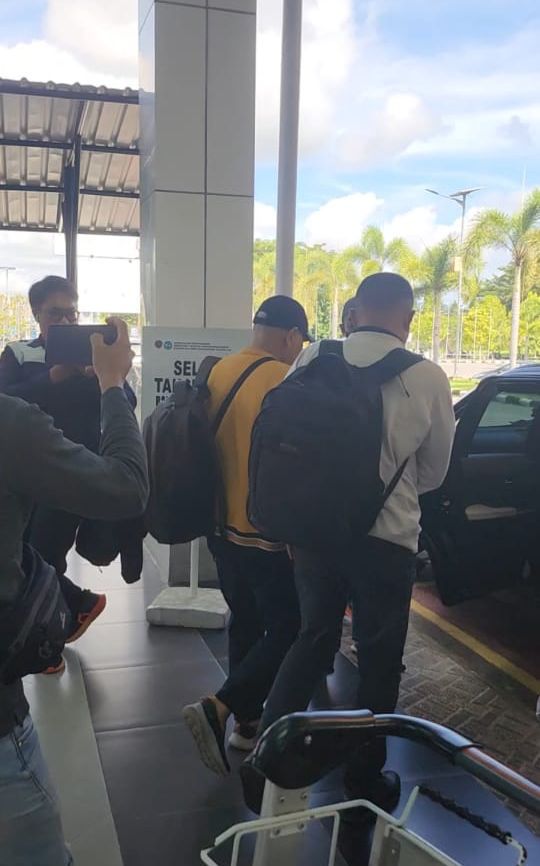 Subdit III Ditreskrimsus Polda Gorontalo Jemput Paksa Tersangka Tindak Pidana Korupsi Peningkatan Jalan Sebesar 23,9 M