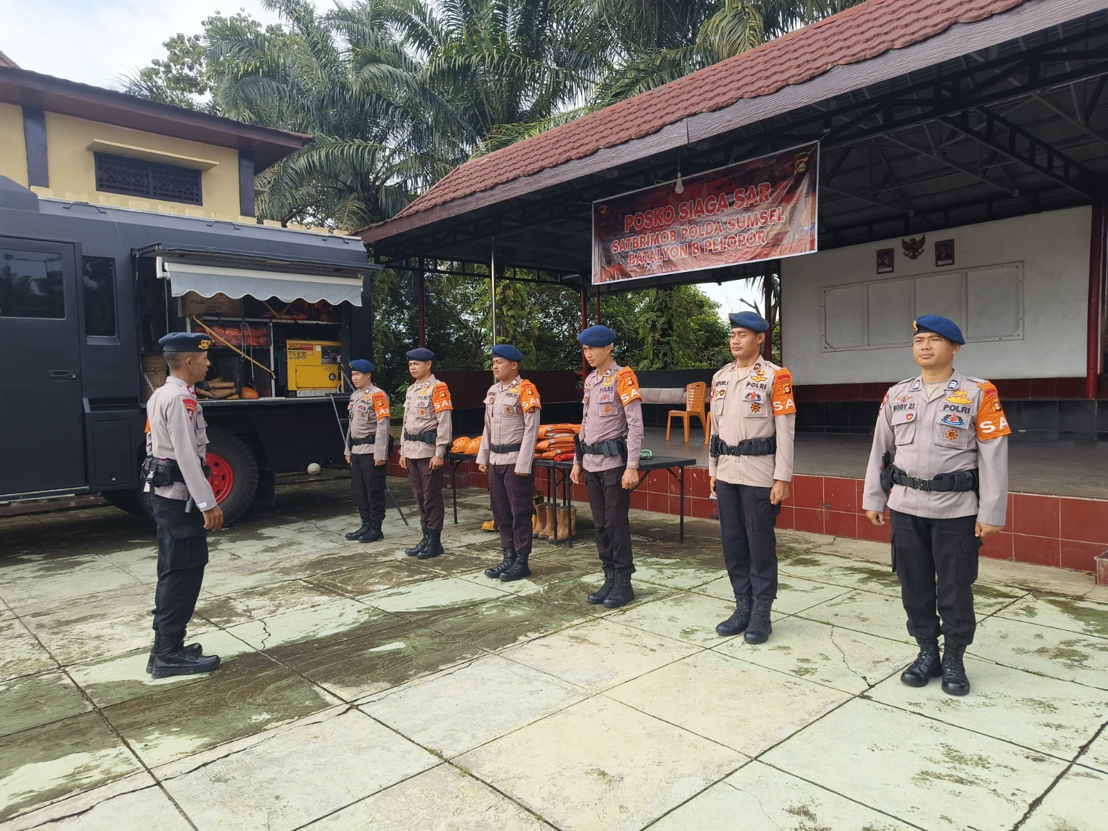 Satbrimob Polda Sumsel Batalyon B Pelopor Siapkan Posko Terpadu Siaga SAR Antisipasi Arus Mudik dan Bencana Alam Jelang Lebaran 1446 H**