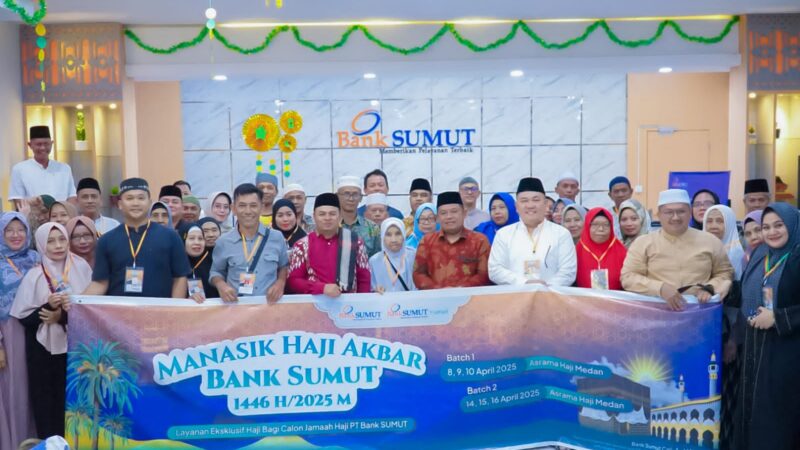 Wabup Labuhanbatu Lepas Jamaah Manasik Haji Akbar Bank Sumut Tahun 2025