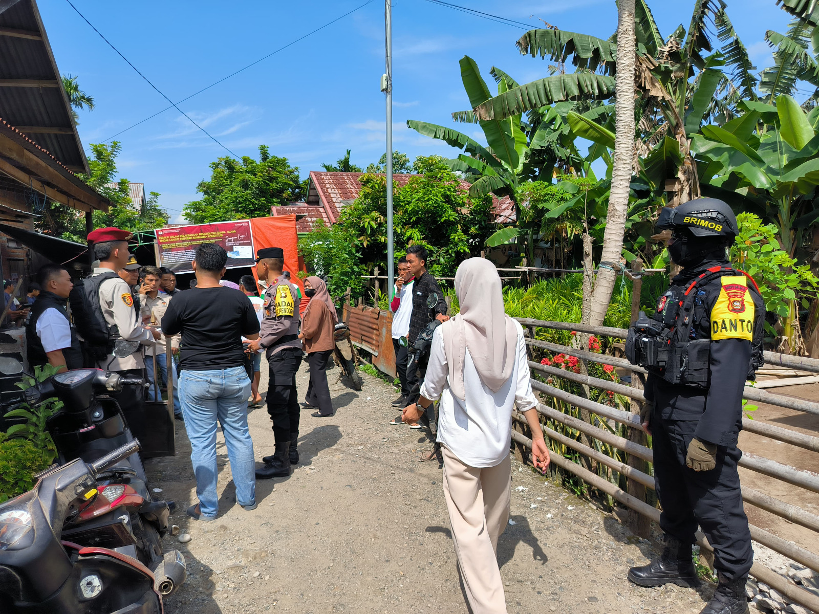 Personel Batalyon B Pelopor Tingkatkan Patroli, Wujudkan PSU di Empat Lawang Berlangsung Aman dan Damai