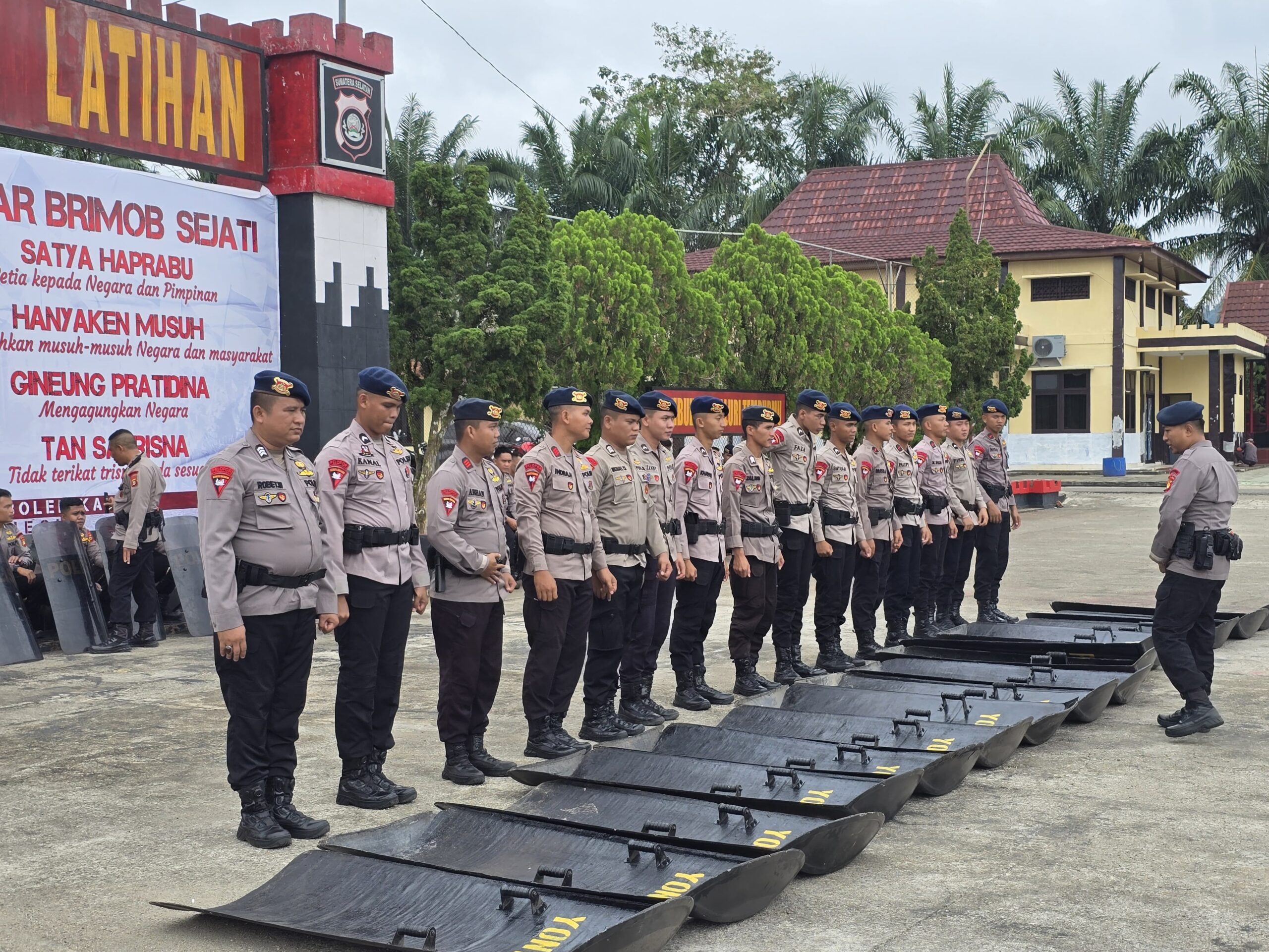 Asah Kemampuan PHH, Batalyon B Pelopor Gelar Latihan Rutin