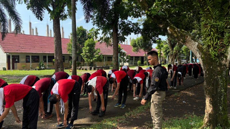 **Batalyon B Pelopor “Go To School”: Sinergi dan Edukasi untuk Generasi Muda di SMA Negeri 2 Lubuklinggau