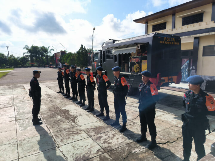 Satbrimob Polda Sumsel Batalyon B Pelopor Siagakan Tim SAR dan Gelar Latihan Penanggulangan Bencana