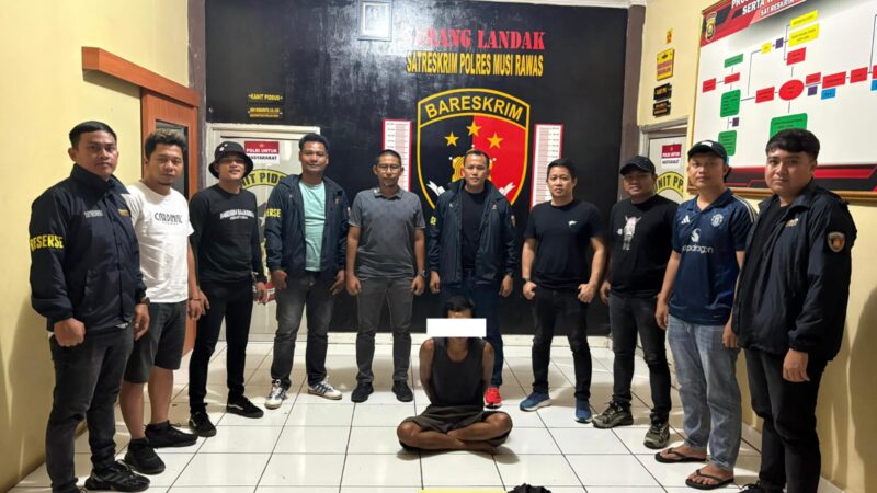 Simpan Pistol dan Peluru Aktif di Bawah Meja Tamu, DT Mendekam di Balik Jeruji Besi Polres Musi Rawas