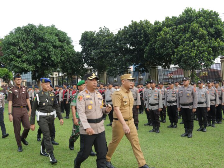 Walikota Lubuklinggau H.Racmat Hidayat Hadiri Apel Gelar Pasukan ” Patuh Musi 2025″
