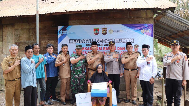 Kembali, Polres Musi Rawas Bersama Pemda Bedah Rumah Warga Desa Prabumulih I