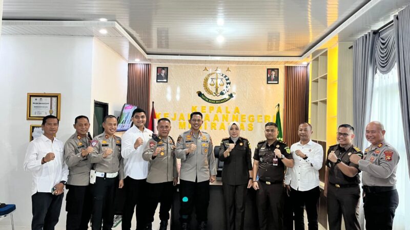 Kapolres Musi Rawas Kunjungan Kerja ke Kajari, Perkuat Sinergi Penegakan Hukum