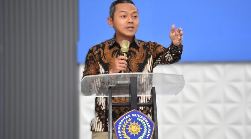 Wamen Fajar: Pembaruan Pendidikan untuk Menutup Jurang Mutu Sekolah Swasta