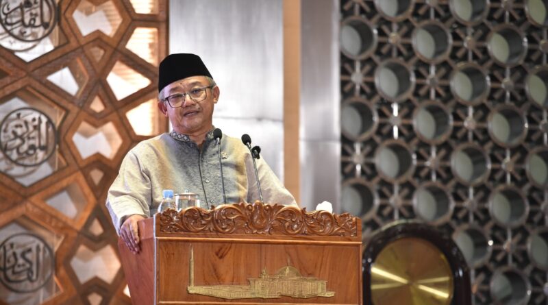 Ramadan Sarana Penguat Karakter, Menteri Mu’ti Imbau Tingkatkan Kepedulian Sosial dan Lingkungan