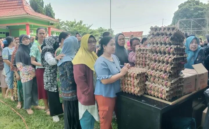 Tim Pengendalian Inflasi Bersama Disperindag Kabupaten Musi Rawas Laksanakan kegiatan Operasi Pasar 