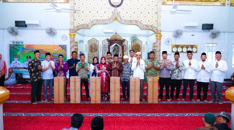 Safari ramadhan ke Panai Hilir, Wabup Labuhanbatu ‘Jemput Bola’ Aspirasi Warga