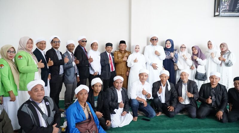 Pererat Silaturahmi, Bupati Labuhanbatu Hadiri Dzikir Akbar Thariqat Naqsyabandiyah Al Kholidiyah Jalaliyah