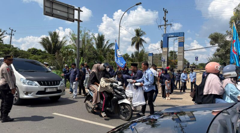 Polres Lubuk Linggau Respons Positif dan Mengapresiasi Cara Santun Para Buruh Dalam Merayakan Hari Besarnya Dengan Aksi Sosial 