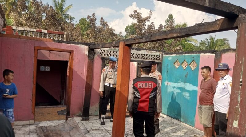 Polres Musi Rawas Peduli,Berbagi : Respon Cepat Ringankan Beban Korban Kebakaran di Kec. Jayaloka
