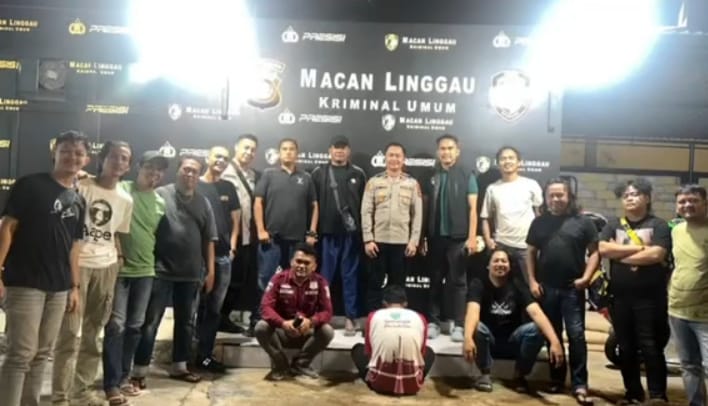 TIM GABUNGAN POLRES LUBUK LINGGAU BERGERAK CEPAT MENGAMANKAN PELAKU PEMBAKARAN RUMAH DI KELURAHAN JAWA KANAN SS