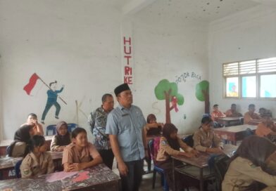 Kadis Pendidikan Labuhanbatu Tinjau SMPN 4 Satap Bilah Hilir, Soroti Kondisi Sarana Prasarana dan Dorong Peningkatan Prestasi