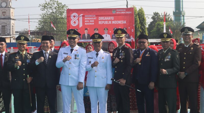 KAPOLRES LUBUK LINGGAU MENGHADIRI UPACARA HUT RI KE-81 BERSAMA JAJARAN PIMPINAN,UNSUR FORKOPIMDA LAINNYA