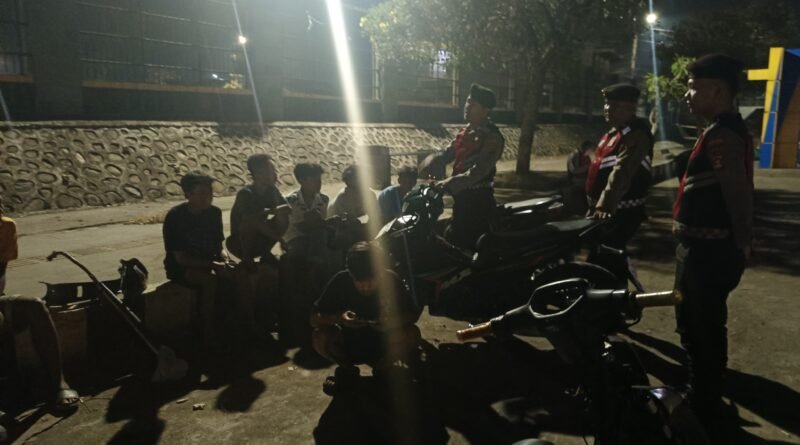 Sat Binmas Polres Lubuk Linggau Sambangi dan Himbau Masyarakat Untuk Antisipasi Gangguan 3C