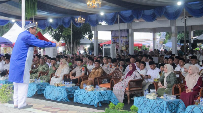 Semarak HUT ke-81, Pemkab Labuhanbatu Gelar Tabligh Akbar Bersama Ustaz Subki Al-Bughury