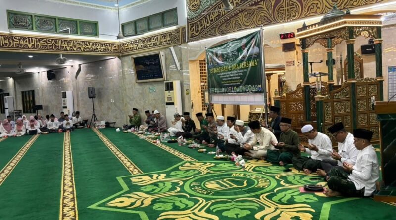 Memperingati Hari Santri Nasional Tahun 2026, Wakapolres Lubuk Linggau Hadiri Doa Bersama 
